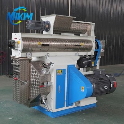 آلات بيليه أعلاف الدواجن عالية الإنتاجية 380V لإنتاج الأعلاف المغذية