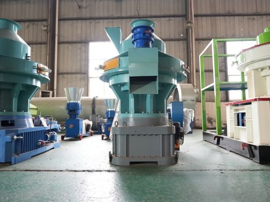 4mm 8mm ورقة رقاقة الخشب الكريات آلة الجسيمات الأسطوانية لقشرة جوز الهند