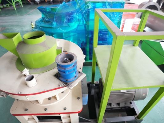 الكتلة الحيوية علف الحيوان آلة التكوير 2-12mm الخشب المحبب