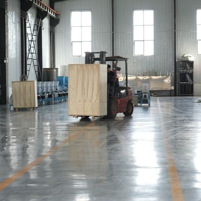 عالية الأداء العائمة آلة تغذية الأسماك بيليه مع محرك ديزل