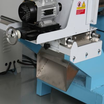 آلة بيليه أعلاف الأسماك التجارية العائمة 1470x1120x840mm