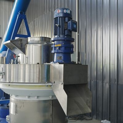 آلة الكريات الخشبية الكتلة الحيوية عالية الكفاءة الصناعية 30kw BH-400