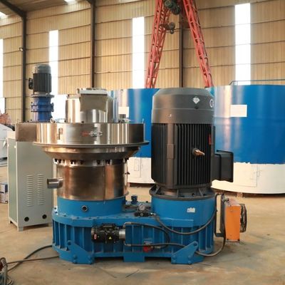 CE الكتلة الحيوية التنوب بيليه مطحنة خط الخشب آلة الكريات 800-1000kg / ساعة