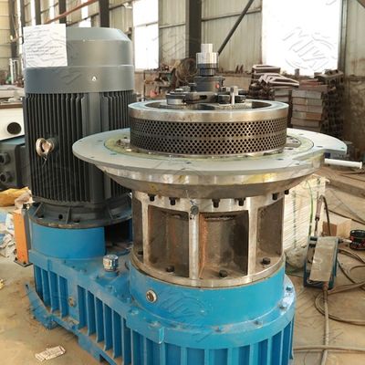 آلة صنع حبيبات البرسيم الحجازي 5000 كجم / ساعة 2 مم