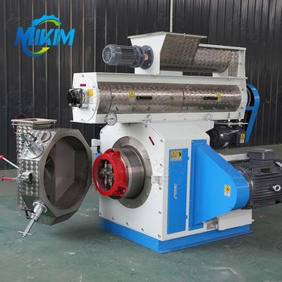 آلة تصنيع علف الدجاج يموت علف الدواجن بيليه المحبب