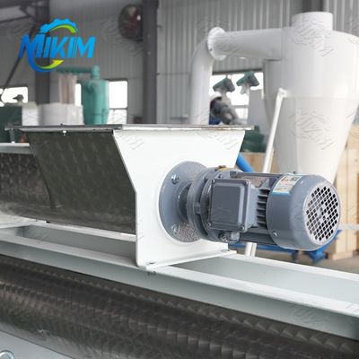 موفرة للطاقة تغذية الأسماك بيليه آلة تغذية الدجاج بيليه آلة 350-450 كجم / ساعة