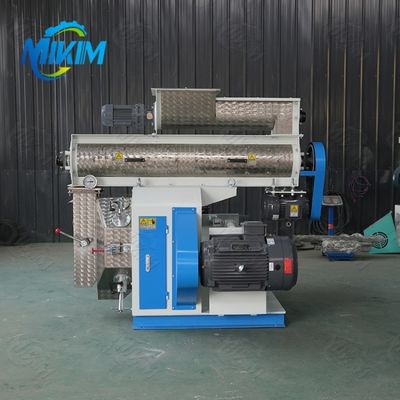 380Volt علف الحيوان بيليه الطارد آلات مزرعة الدواجن عالية الكفاءة