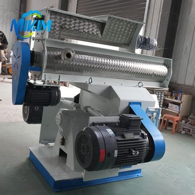 آلة تغذية الأسماك العائمة بيليه لمزرعة الحيوانات الأليفة سمك السلور الروبيان صنع الغذاء