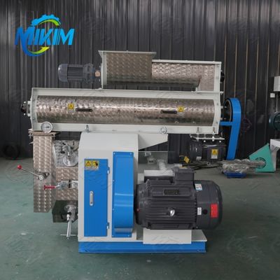 ارتداء المقاومة بيليه آلة تغذية الدواجن الصغيرة 350-450kg / ساعة عملية سهلة